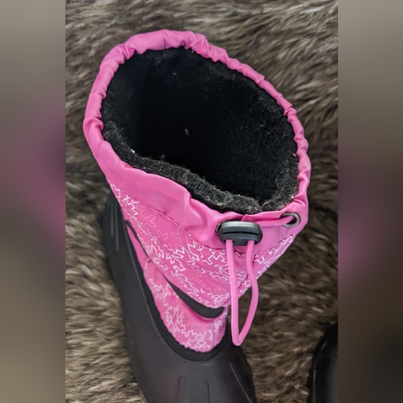 Kamik Child's Sturdy Pink Boots- 4 - Picture 8 of 11